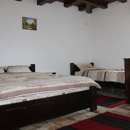 стаи за гости династия